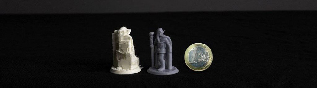 Comparação lado a lado do detalhe obtido em FDM e em resina